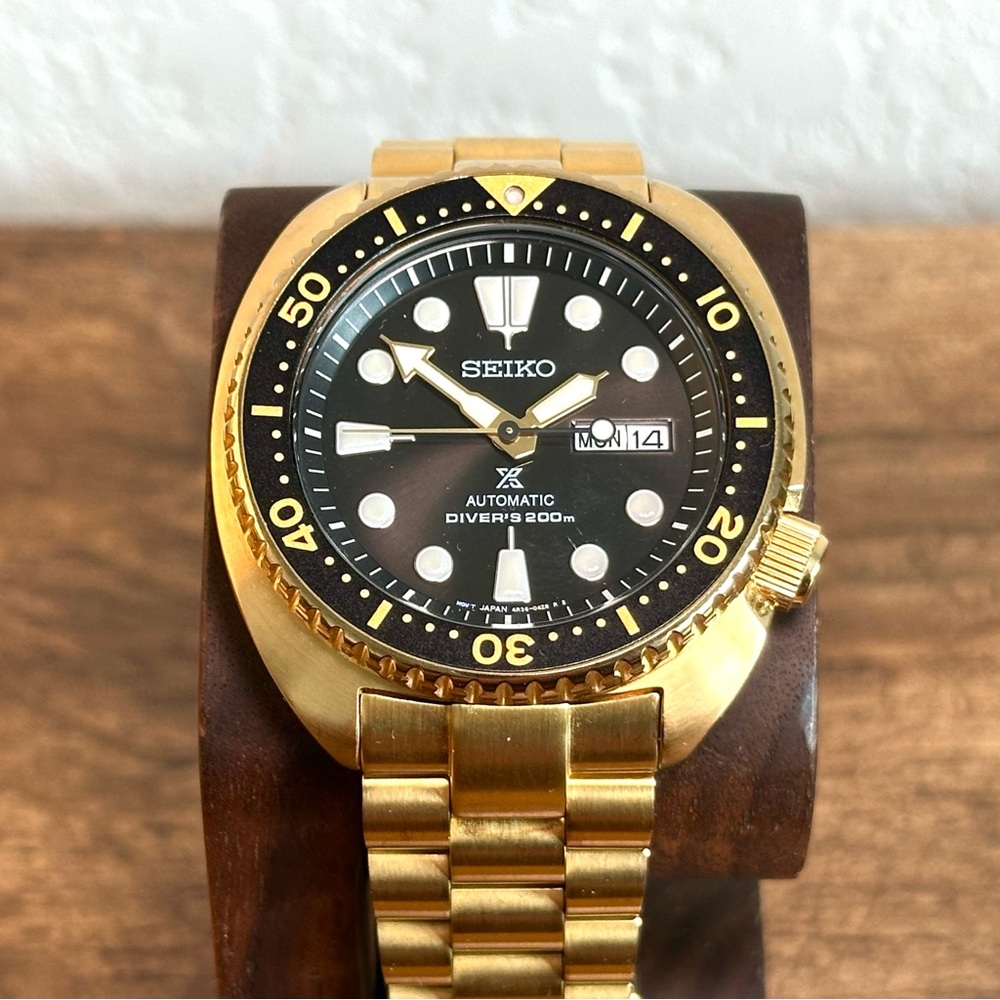 Seiko Prospex SRPC44 - Gold Turtle on Strapcode Endmill gold bracelet